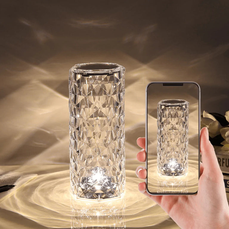 Luminária Diamo - Linda, em forma de diamante perfeito para a sua casa